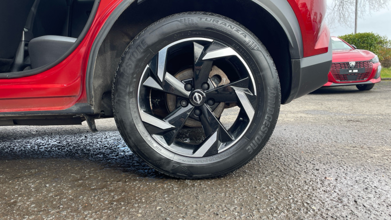 Nissan Juke 1.6 Hybrid N-Connecta 5dr Auto Hybrid Hatchback